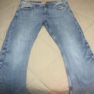 Wrangler Men's Denim Jeans in Light Blue